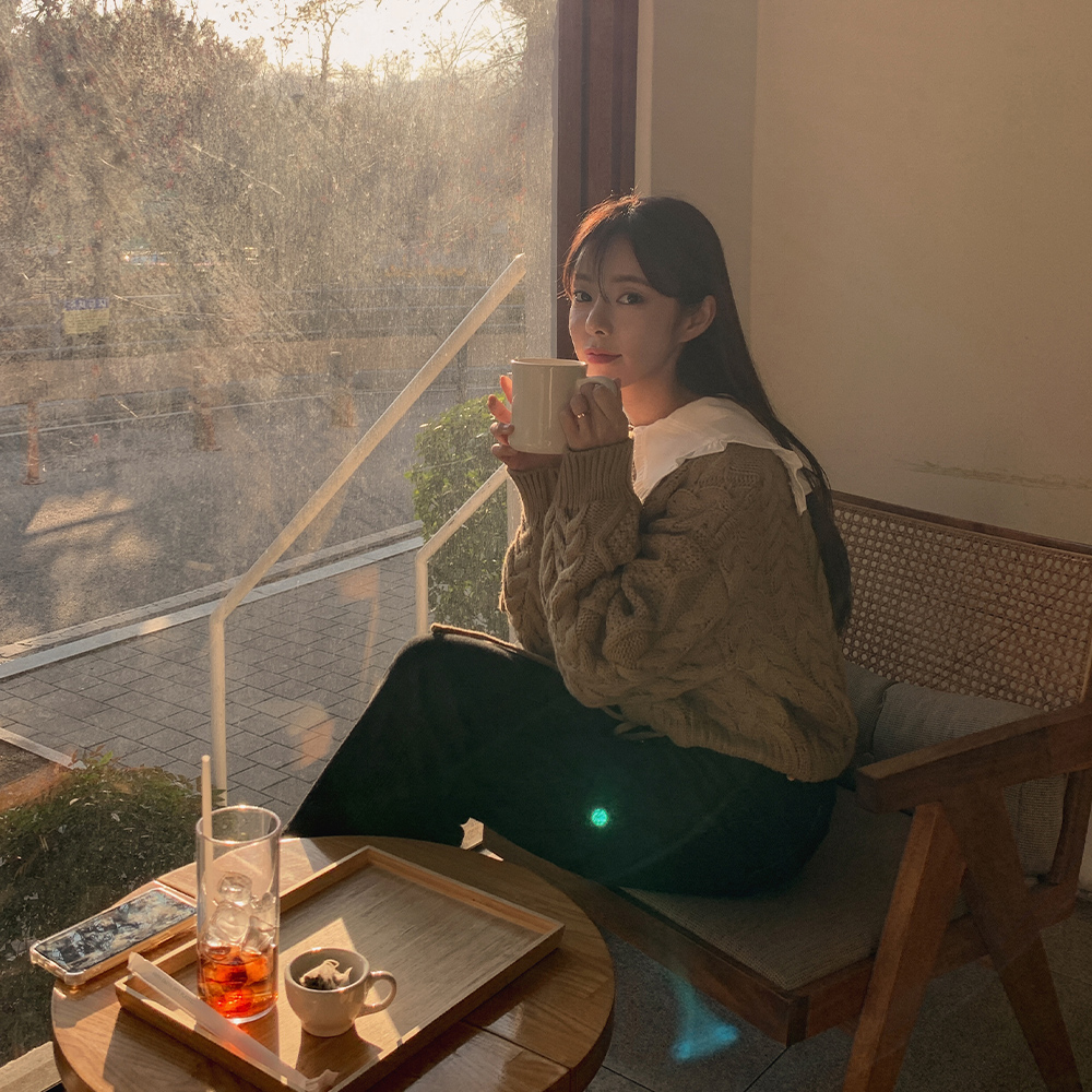 소울 크롭 니트