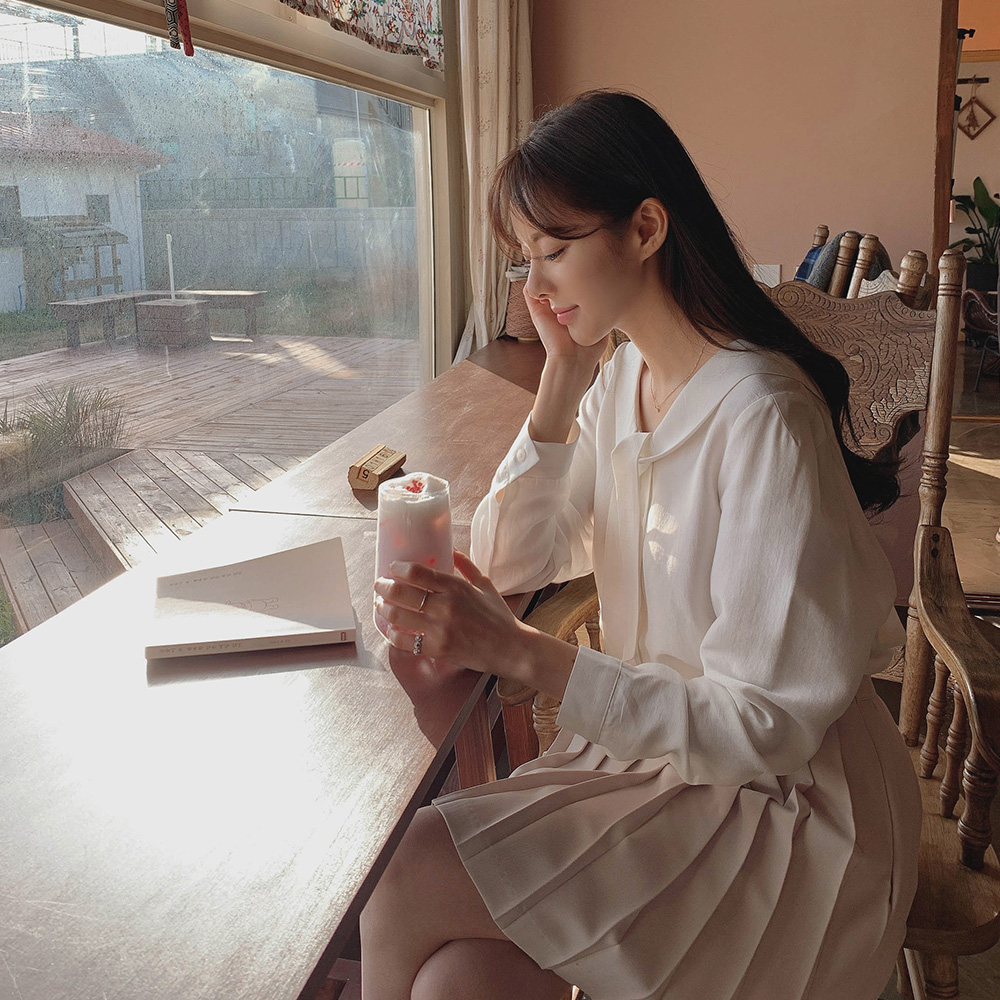 모드 플리츠 스커트