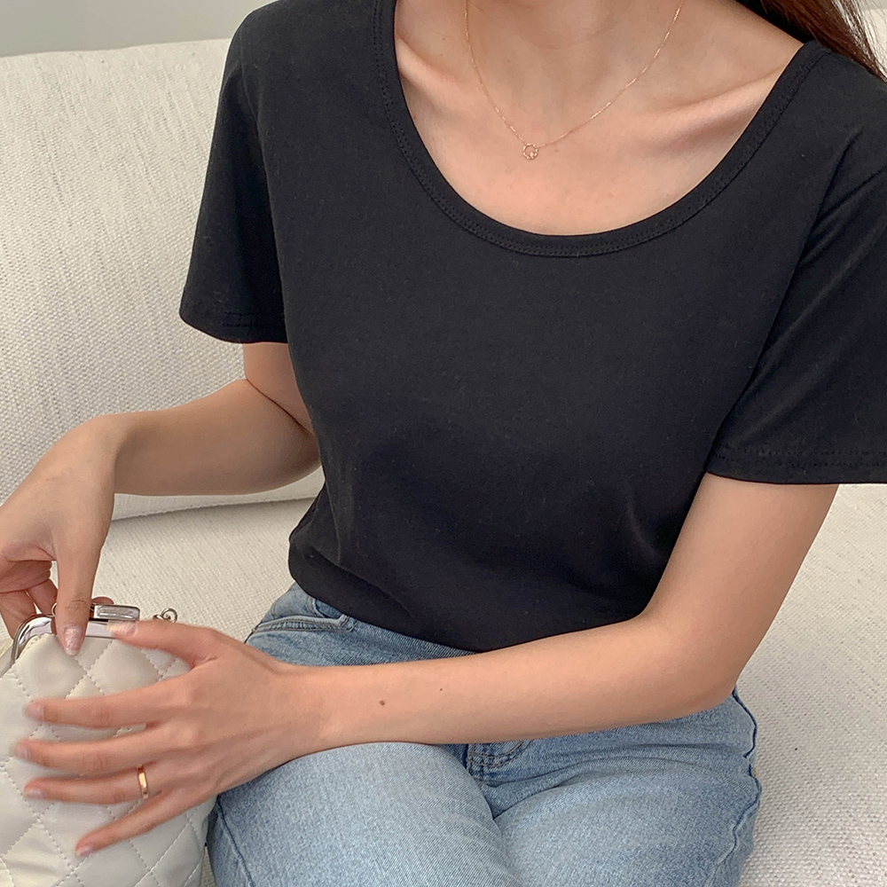 리브 유넥 반팔 티