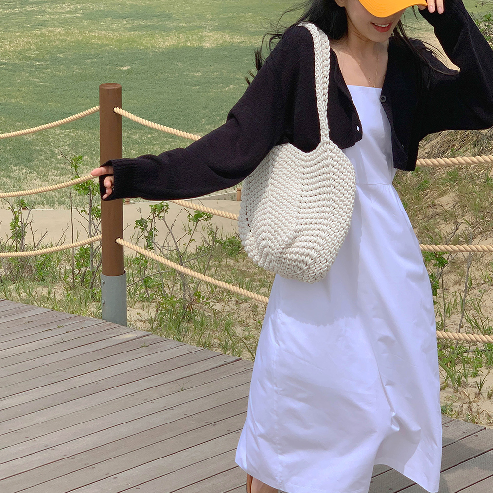 라디 니트 숄더백