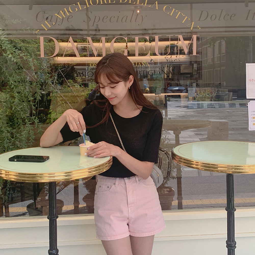 릴리 다잉 숏 팬츠