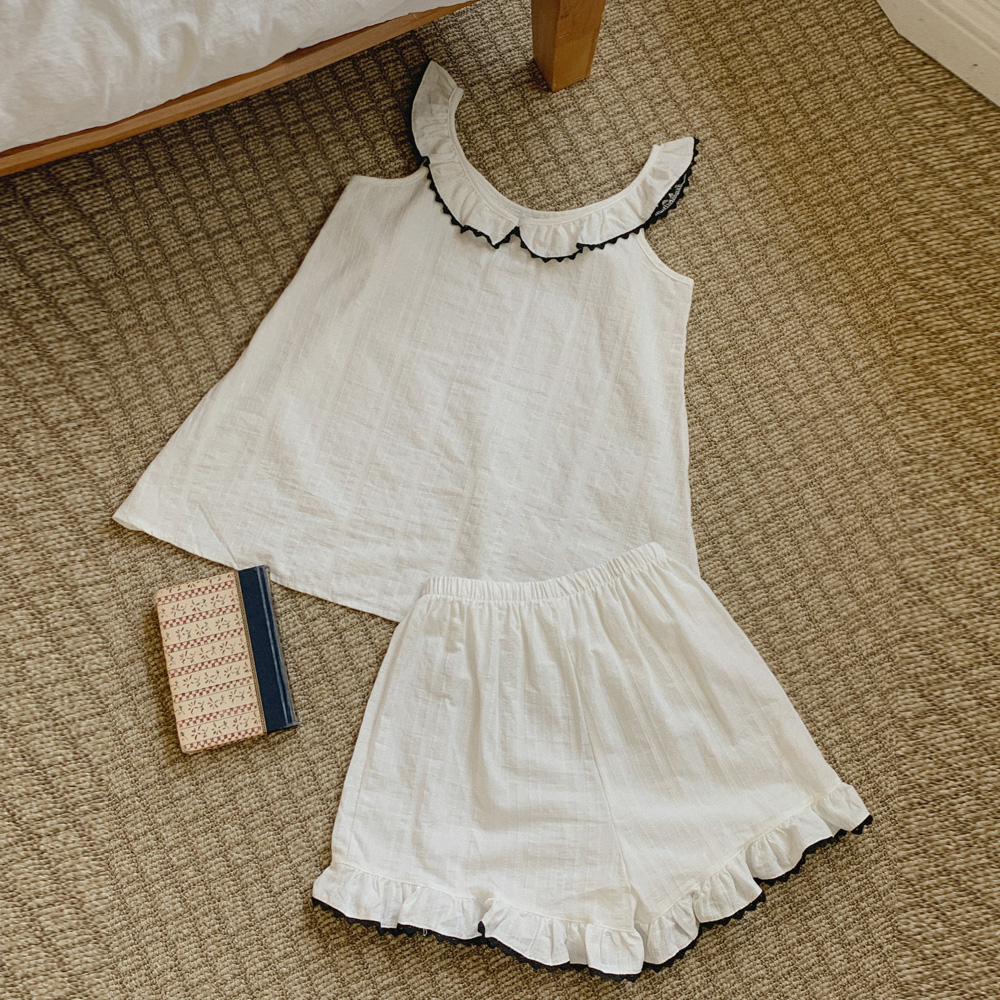 프릴 배색 파자마