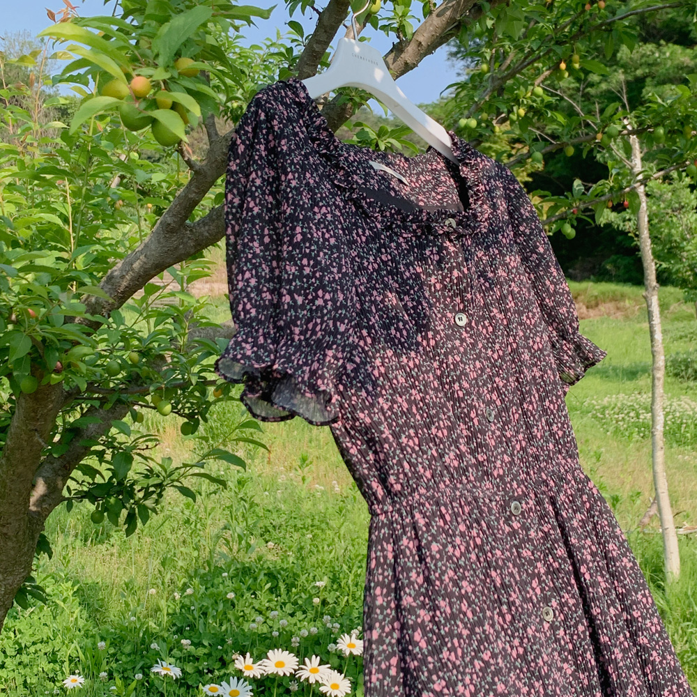 [madekoko] 르아 플로워 원피스 / 스퀘어넥 / 퍼프소매