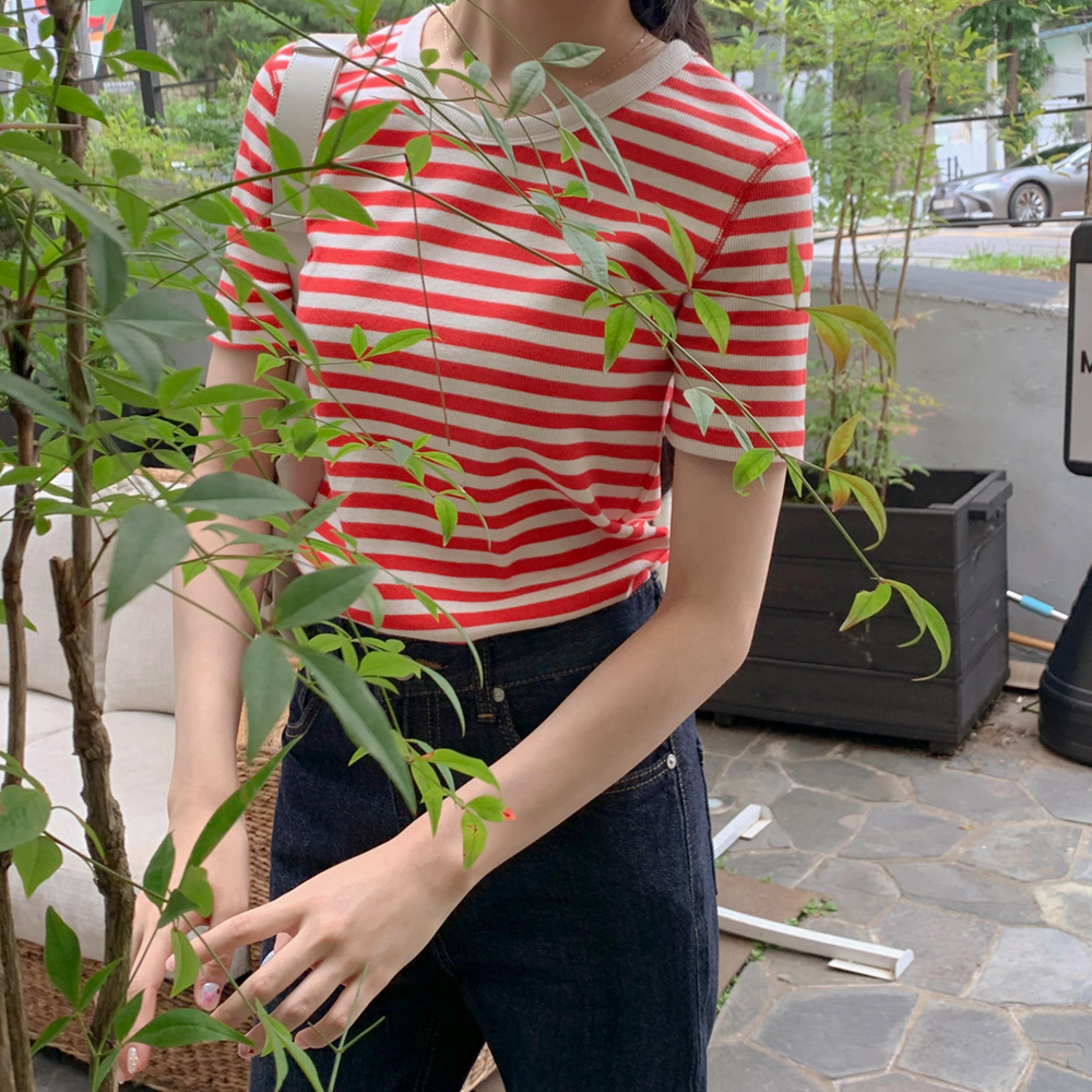 프렌치 스트라이프 티셔츠