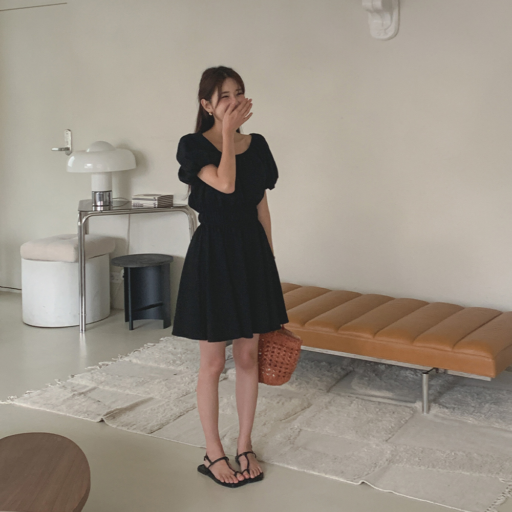 프리첼 미니 원피스