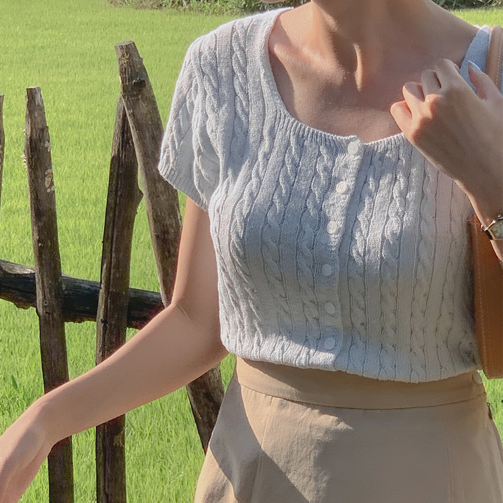 모어 버튼 가디건