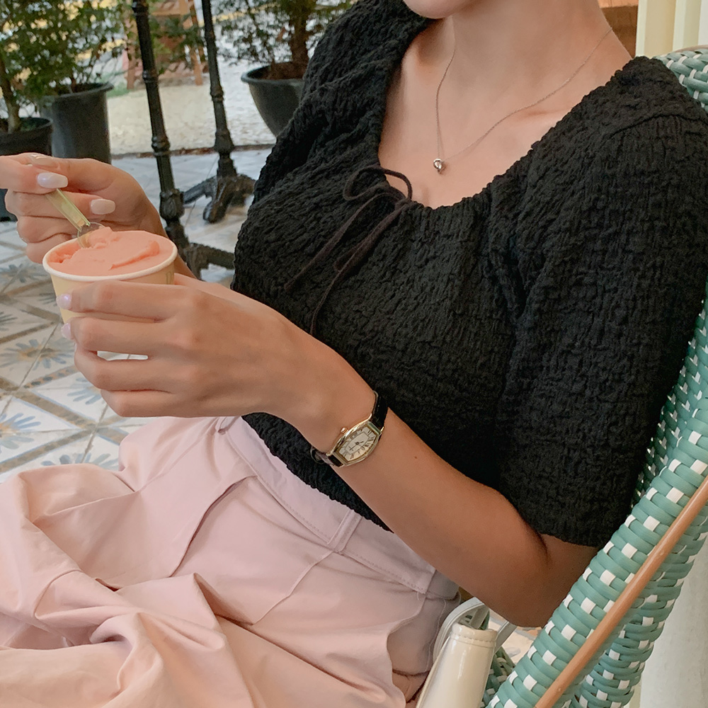 스트링 링클 블라우스