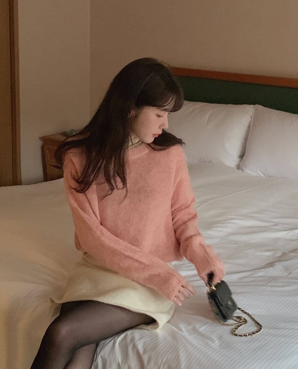 메리 모헤어 니트 (울 니트 루즈핏 라운드넥)