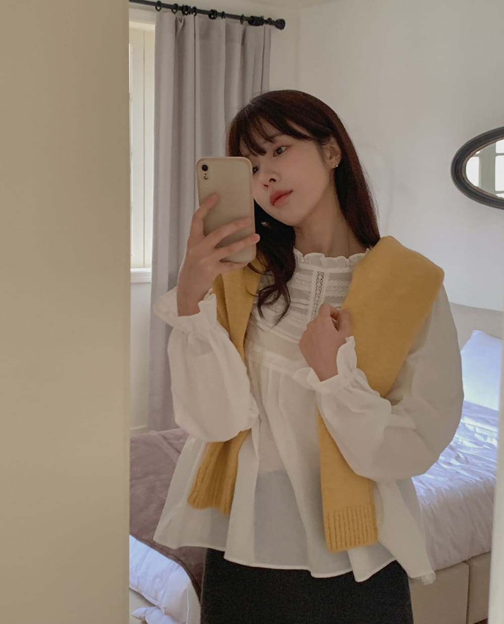 앨리스 프릴 블라우스 (레이스 반목 러블리블라우스)