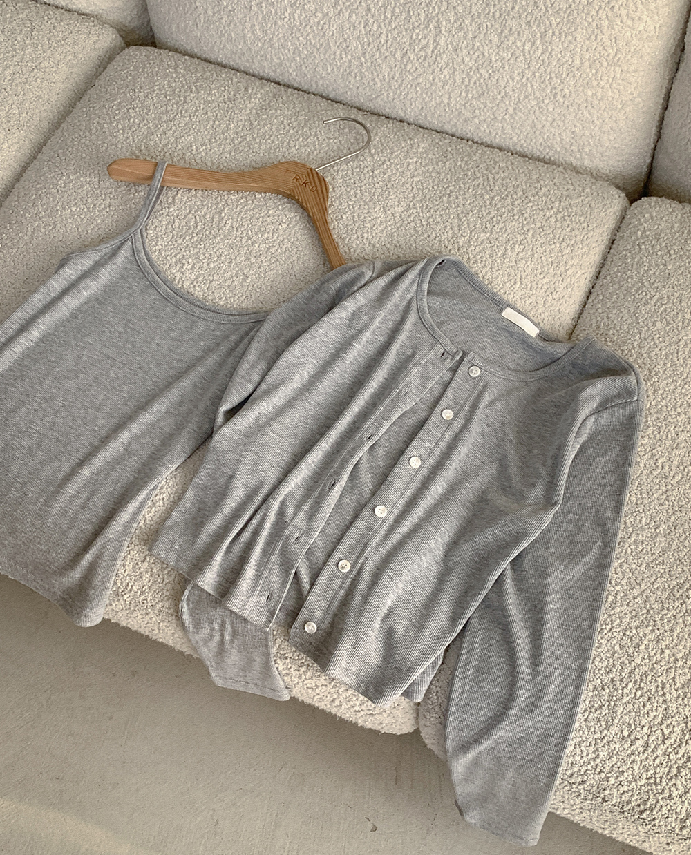 모브 나시 가디건셋업