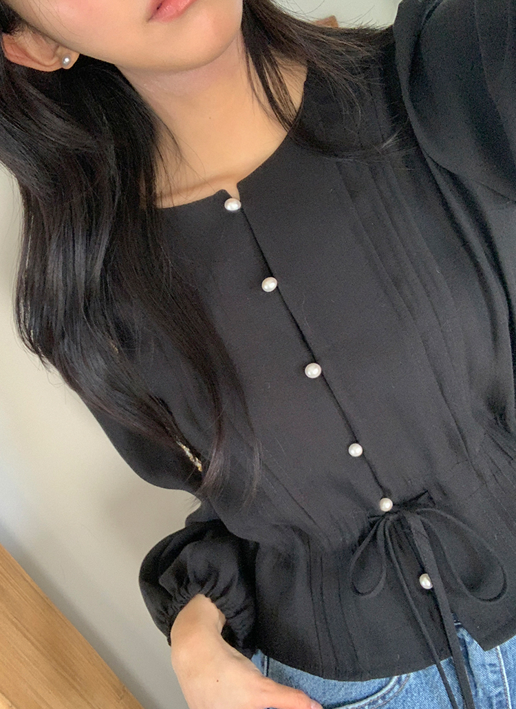 루밍 스트링 블라우스