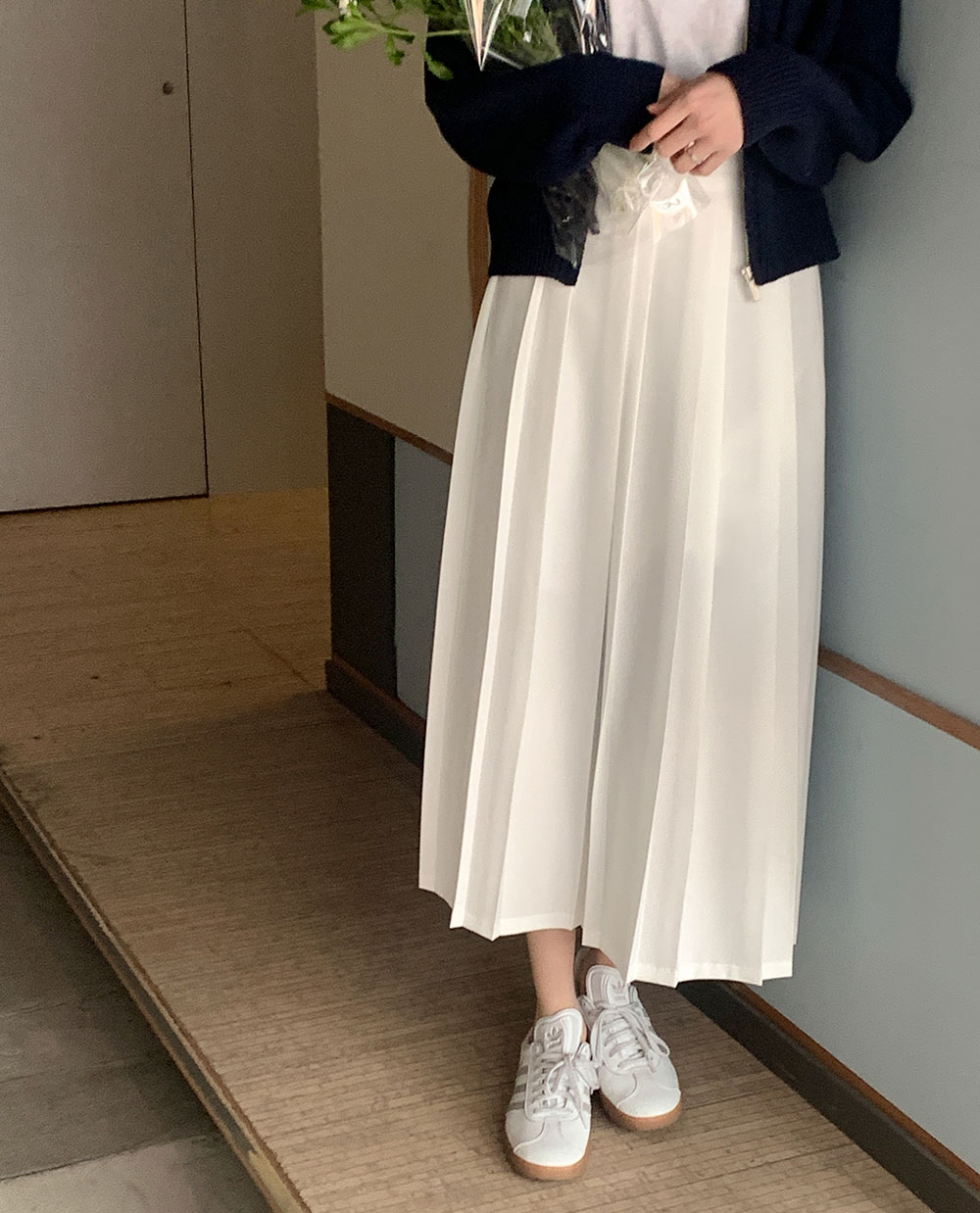 로우 플리츠 롱스커트