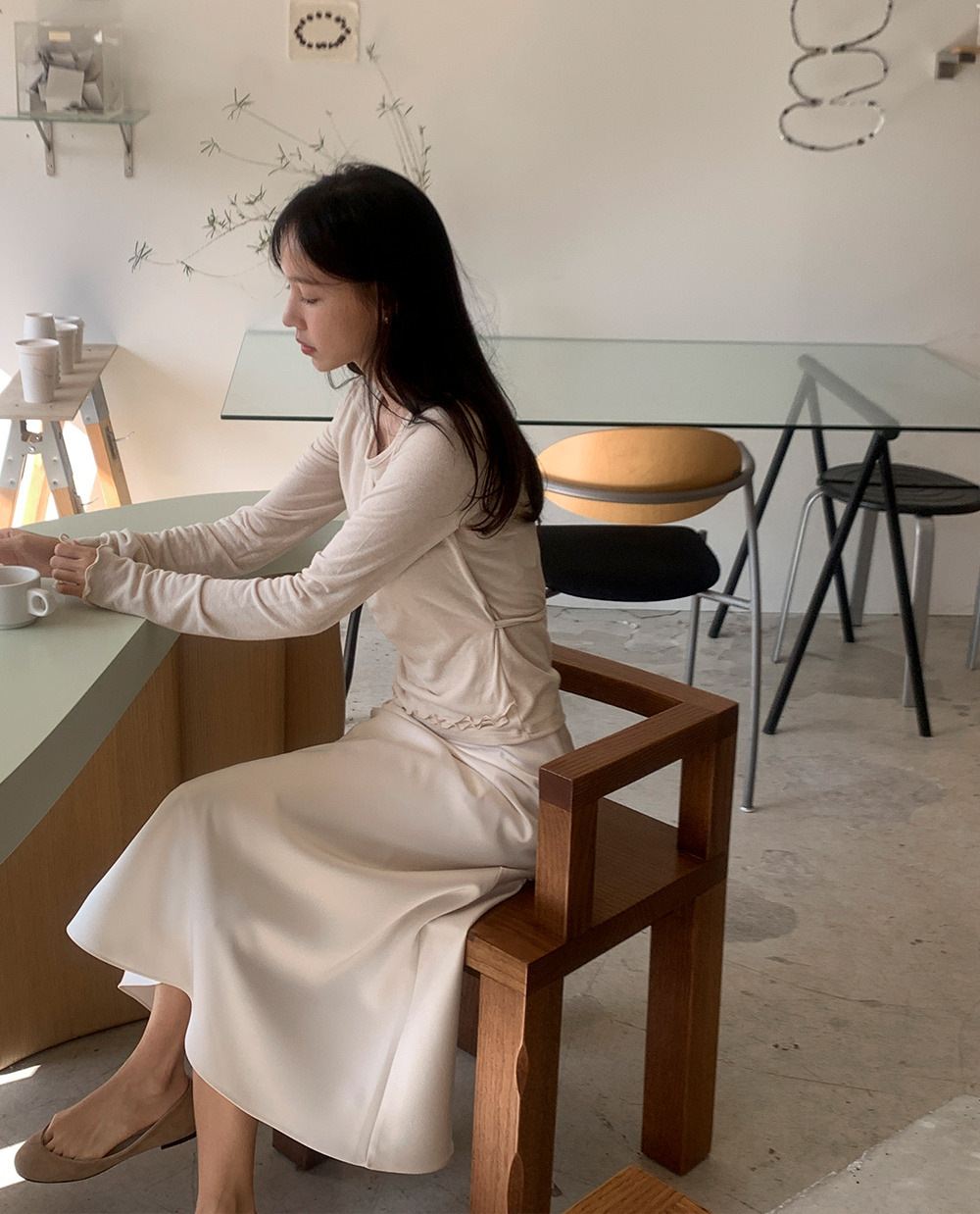 슬로우 실크 스커트