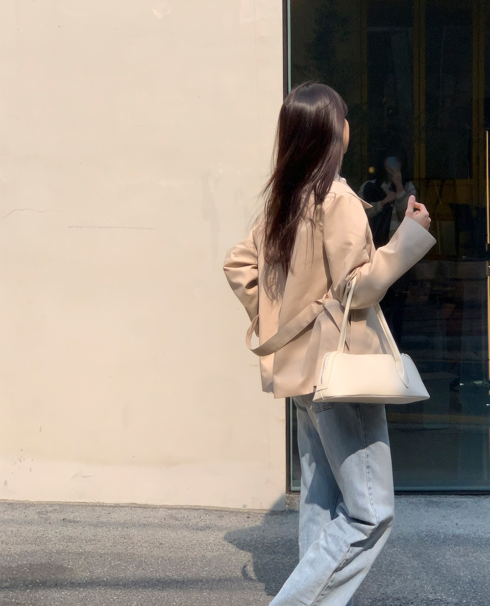 루이 하프 트렌치코트